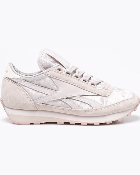 Pantofi Reebok aztec og crem