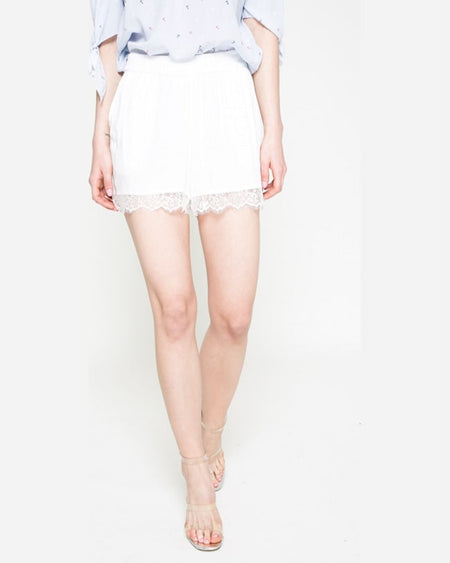 Pantaloni Only scurti alb