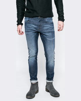 Jeansi Jack and Jones bleumarin