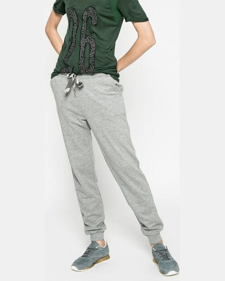 Pantaloni Vero Moda gri deschis