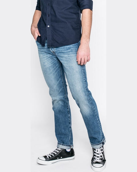 Jeansi Levis