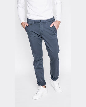 Pantaloni Guess alain albastru metalic